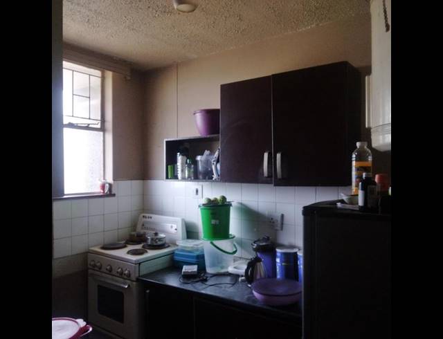 2 BEDROOM APARTMENT FOR SALE IN SUNNYSIDE